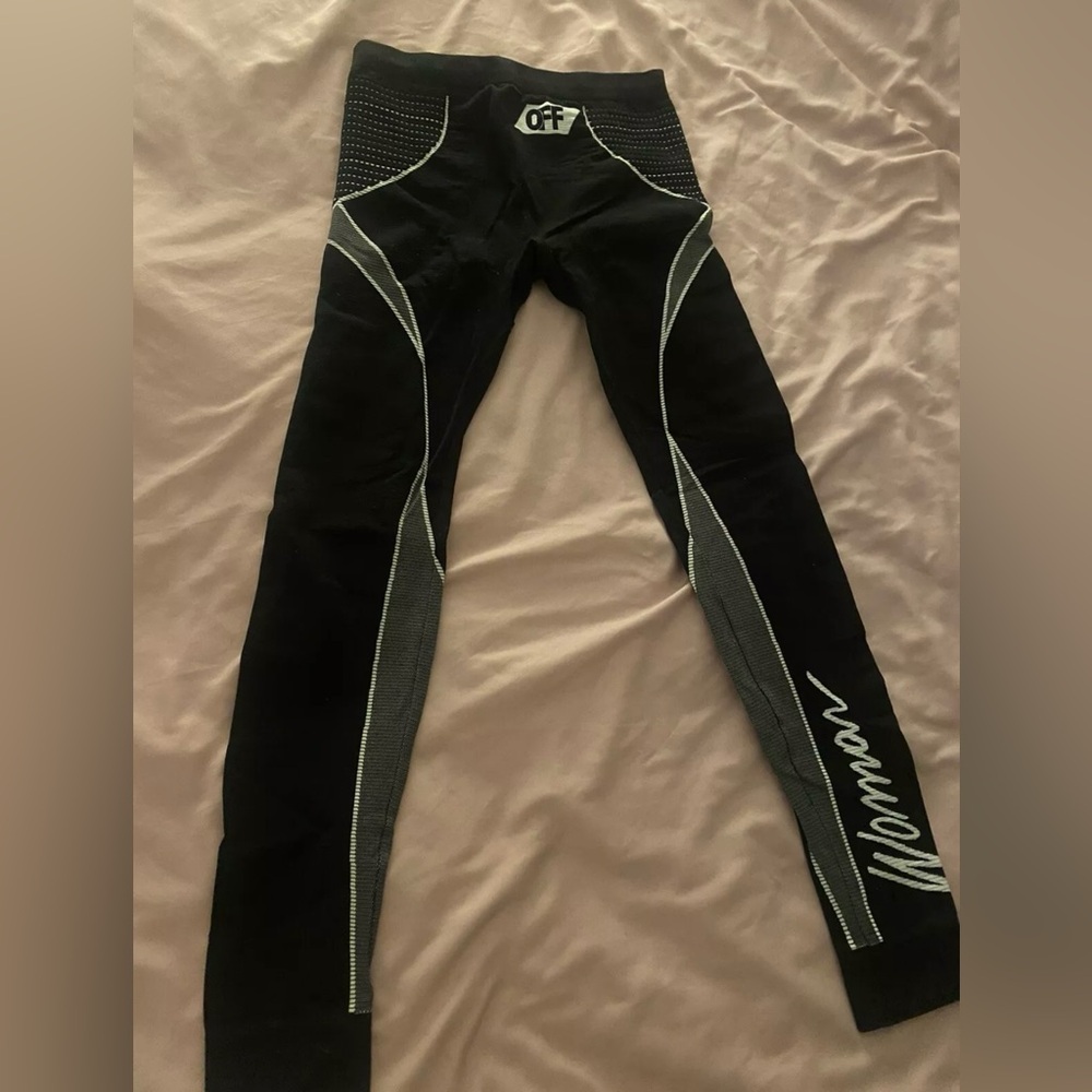 Off White Leggings Size Small Never Worn